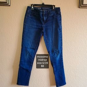 Womens pants. Size 6/28